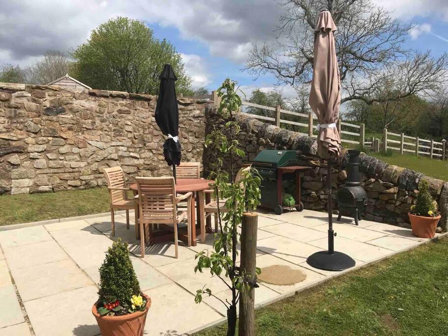 Chic 2 Bed Peak District Cottage Barn Near Alton Towers, Polar Bears, Chatsworth House Лийк Екстериор снимка
